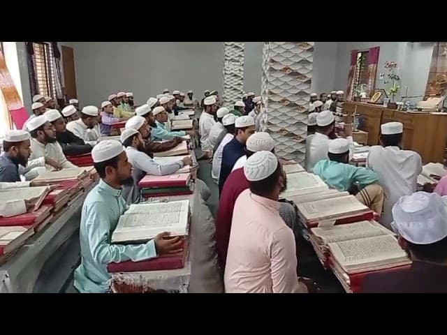 হাদিস শরিফের দরস প্রদান করেছেন  ধর্ম উপদেষ্টা, শায়খ ড. Afm Khalid Hossain (হাফিজাহুল্লাহ)।